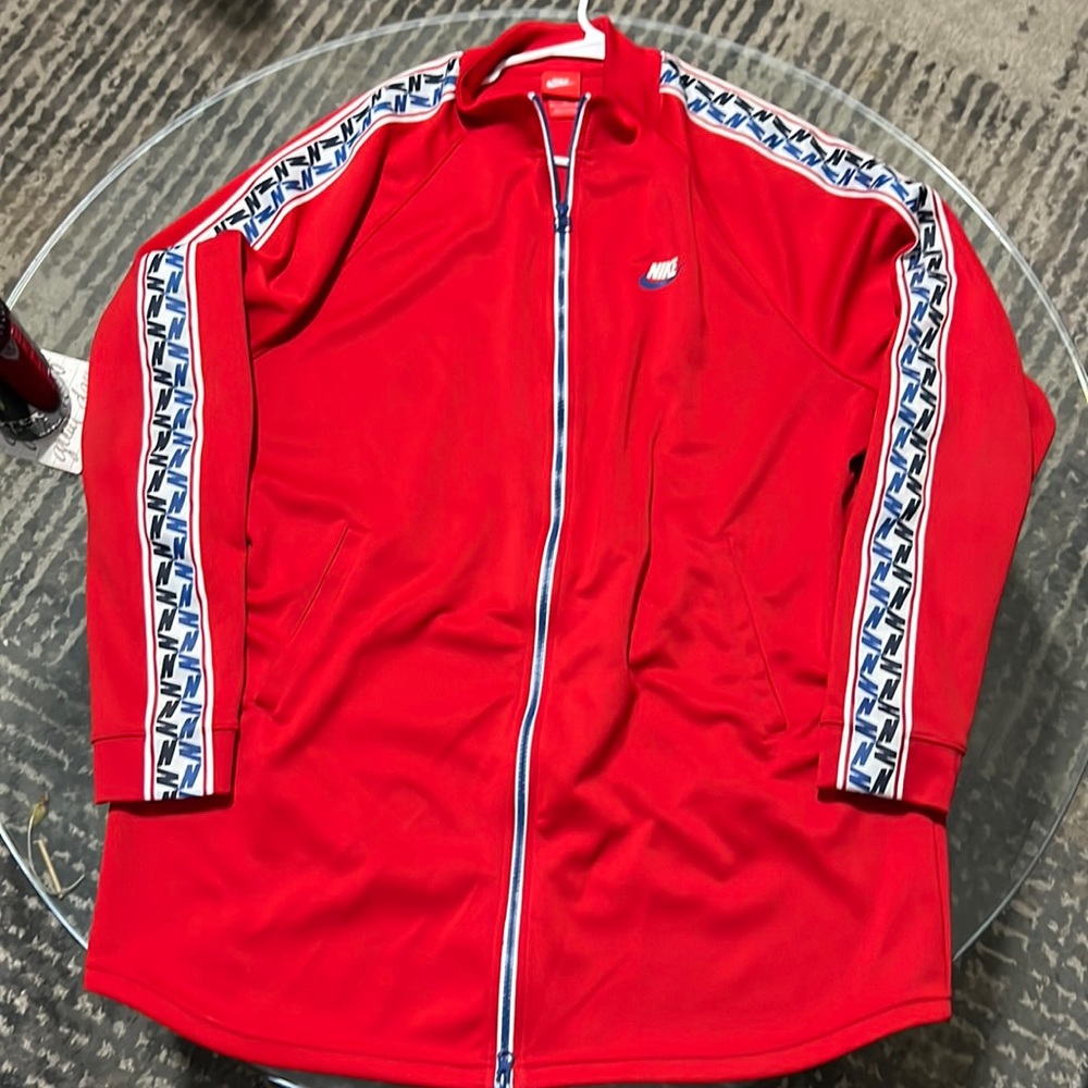 Men’s Nike jacket